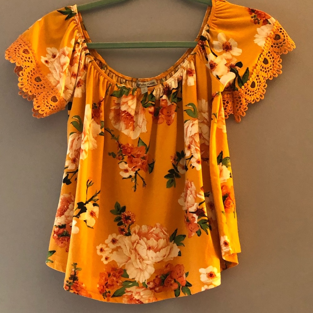 charlotte russe yellow shirt